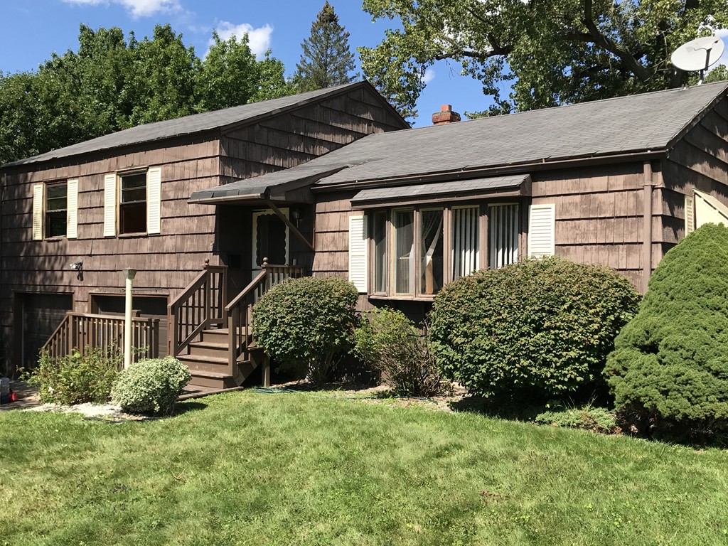 153 Mayfair Avenue Springfield, MA 01104 - Photo 1 of 1 Gallery Image 1