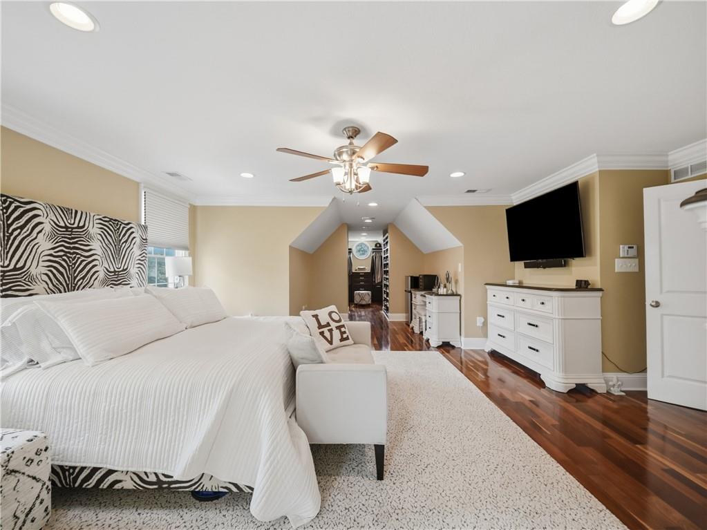 1805 Hassam Road Coraopolis, PA 15108 - Photo 27 of 49 Gallery Image 27