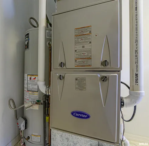 $292,000 | 111 Hawthorn Estates, Salem, IL 62881