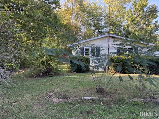 1886 Freeman Road Spencer, IN 47460 - Photo 4 of 21