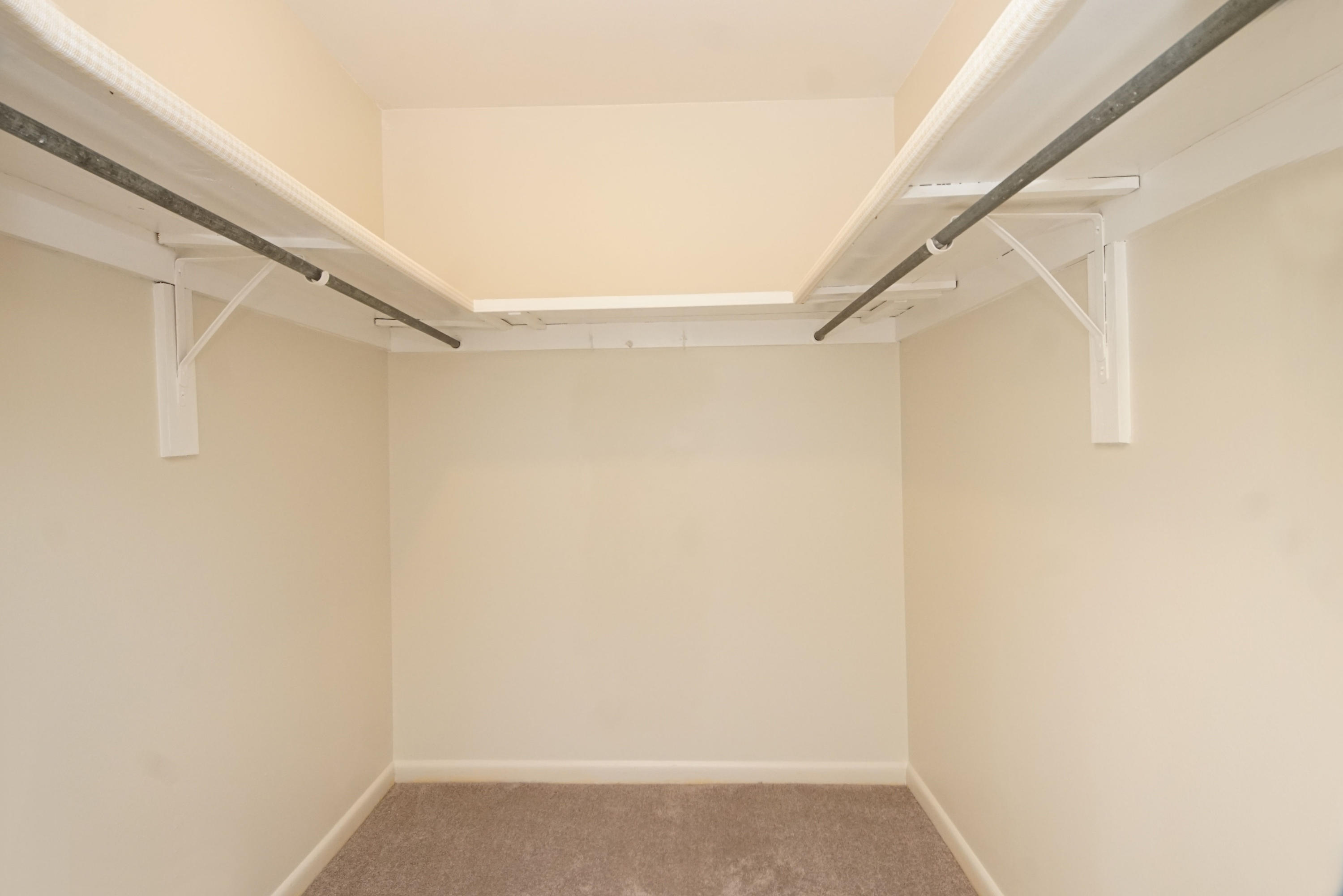 115 Country Club Road Shalimar, FL 32579 - Photo 16 of 25 a view of small space