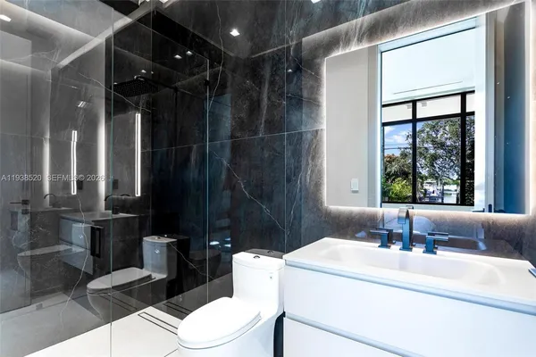 $12,999,000 | 13000 North Bayshore Drive, North Miami, FL 33181