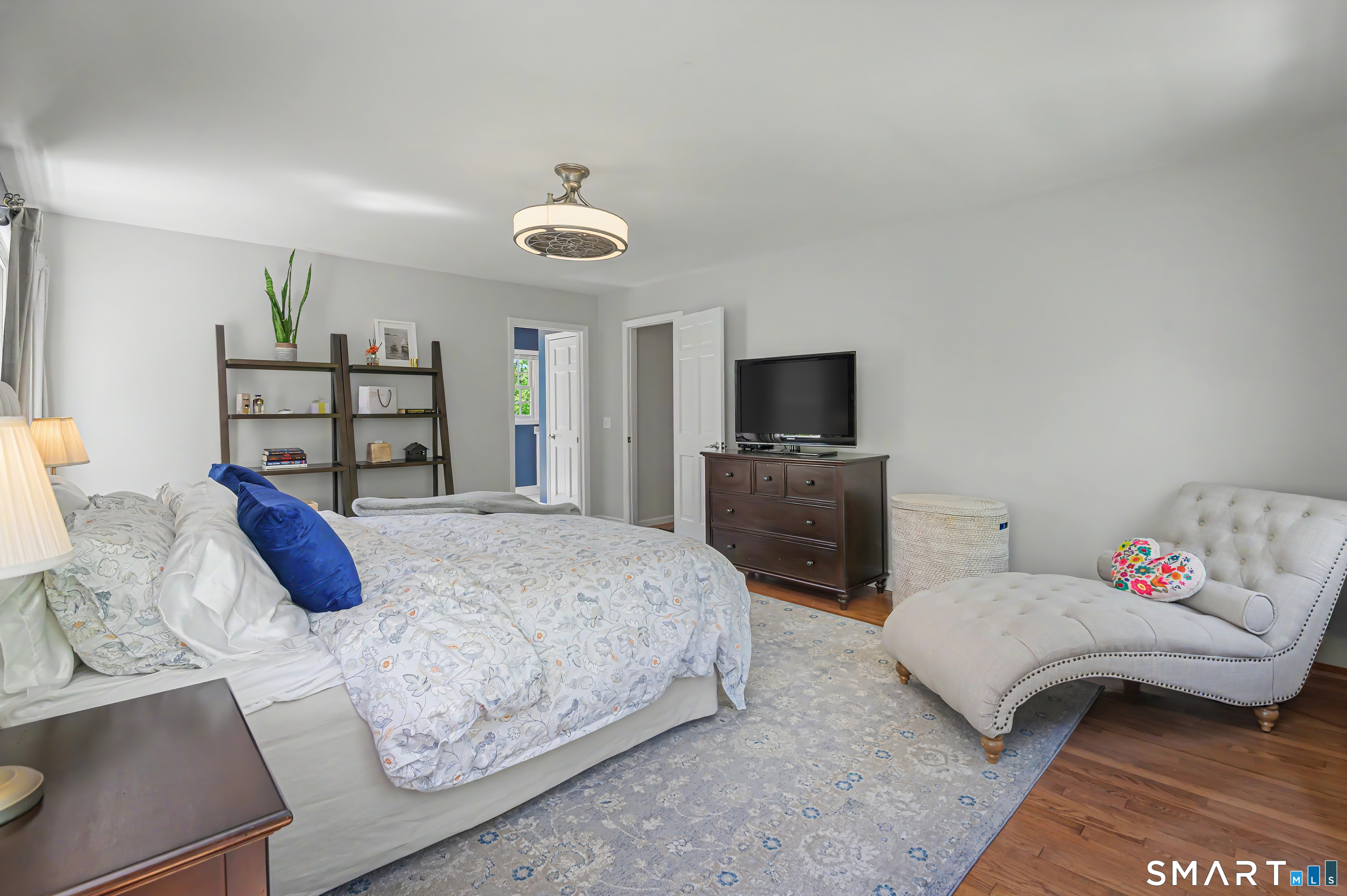 9 Schoolhouse Place Ridgefield, CT 06877 - Photo 19 of 40