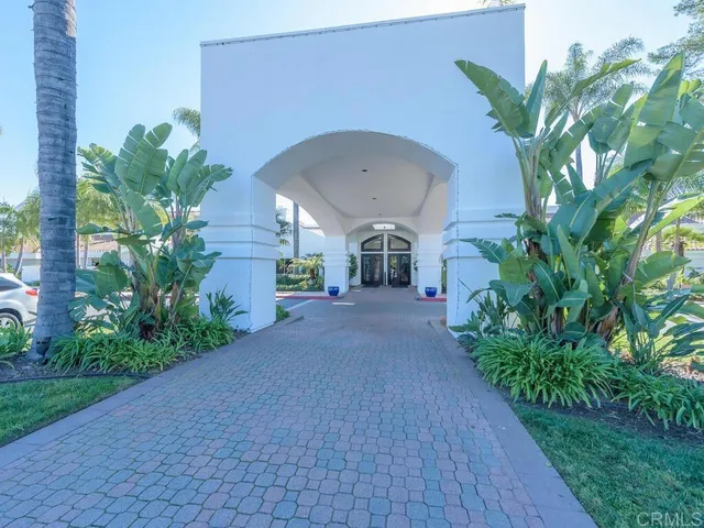 $4,950 | 4913 Alicante Way, Oceanside, CA 92056