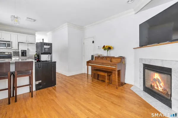 $4,800 | 240 Highland Avenue, Stratford, CT 06614