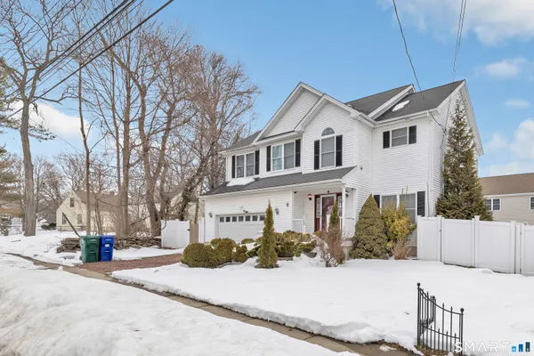 $4,800 | 240 Highland Avenue, Stratford, CT 06614