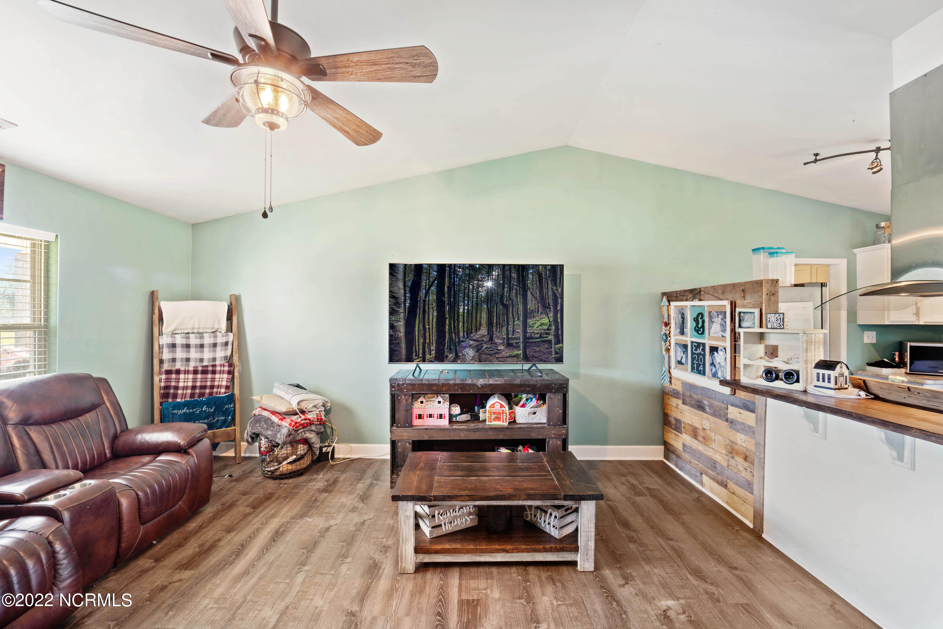 112 Poplar Ridge Road Jacksonville, NC 28546 - Photo 13 of 35 DSC06935