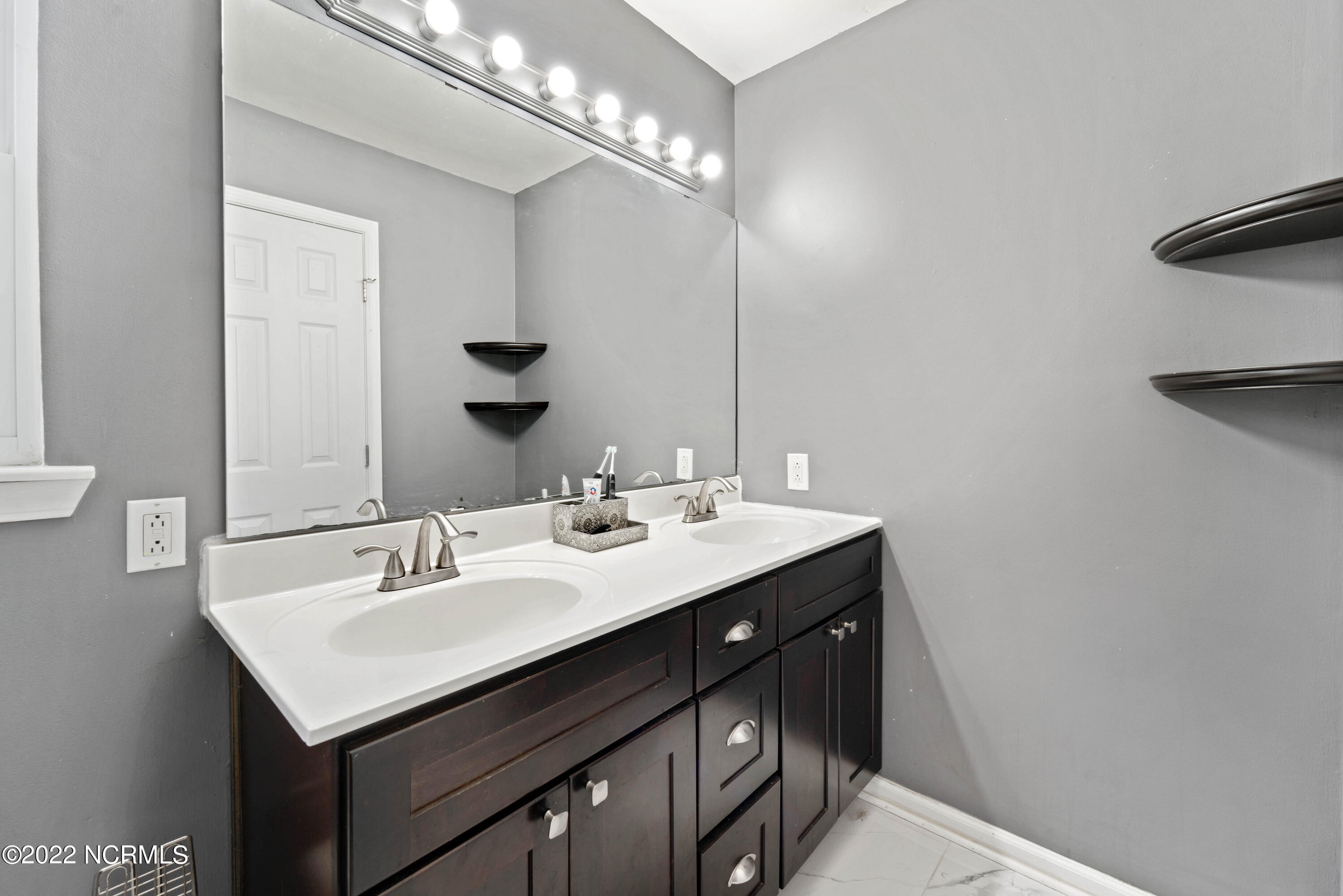 112 Poplar Ridge Road Jacksonville, NC 28546 - Photo 31 of 35 DSC07069