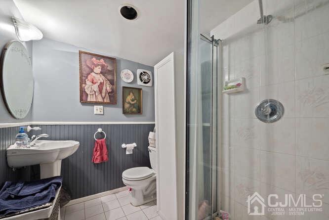 235 Dunhams Corner Road East Brunswick, NJ 08816 - Photo 32 of 42