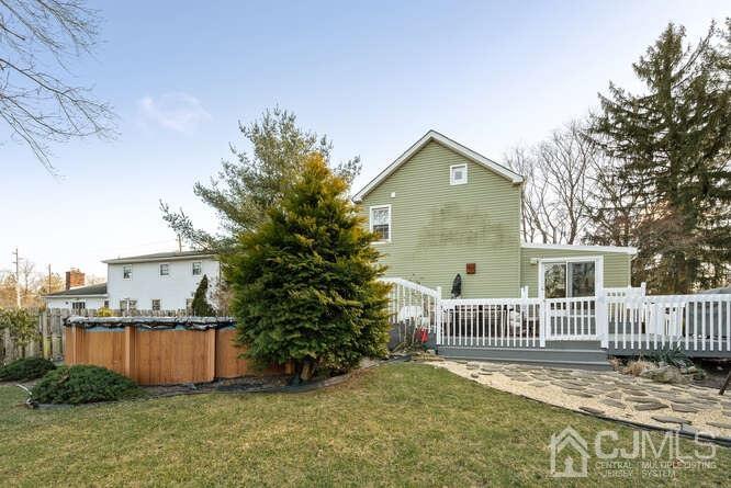 235 Dunhams Corner Road East Brunswick, NJ 08816 - Photo 38 of 42