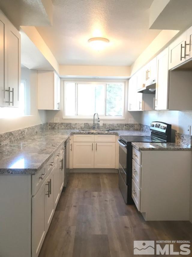 792 East Huffaker Lane Reno, NV 89511 - Photo 9 of 18 Photo 9