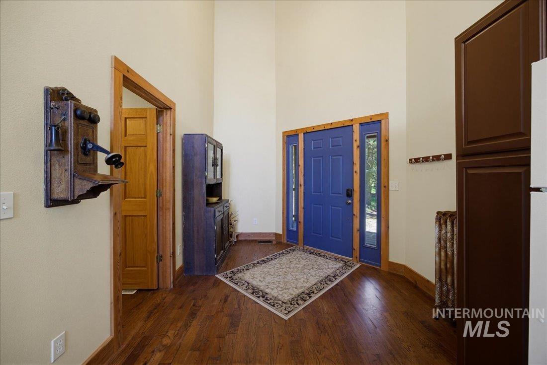 51 Ranch Circle Cascade, ID 83611 - Photo 7 of 34
