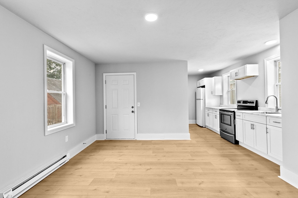 62 Grove Street Fitchburg, MA 01420 - Photo 9 of 35