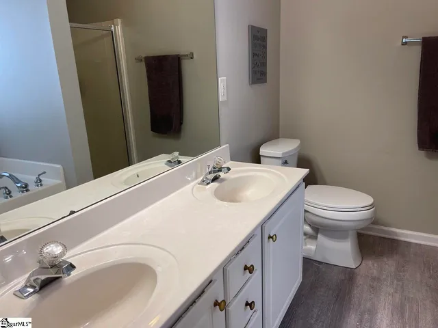 $1,800 | 619 Heathrow Court, Moore, SC 29369