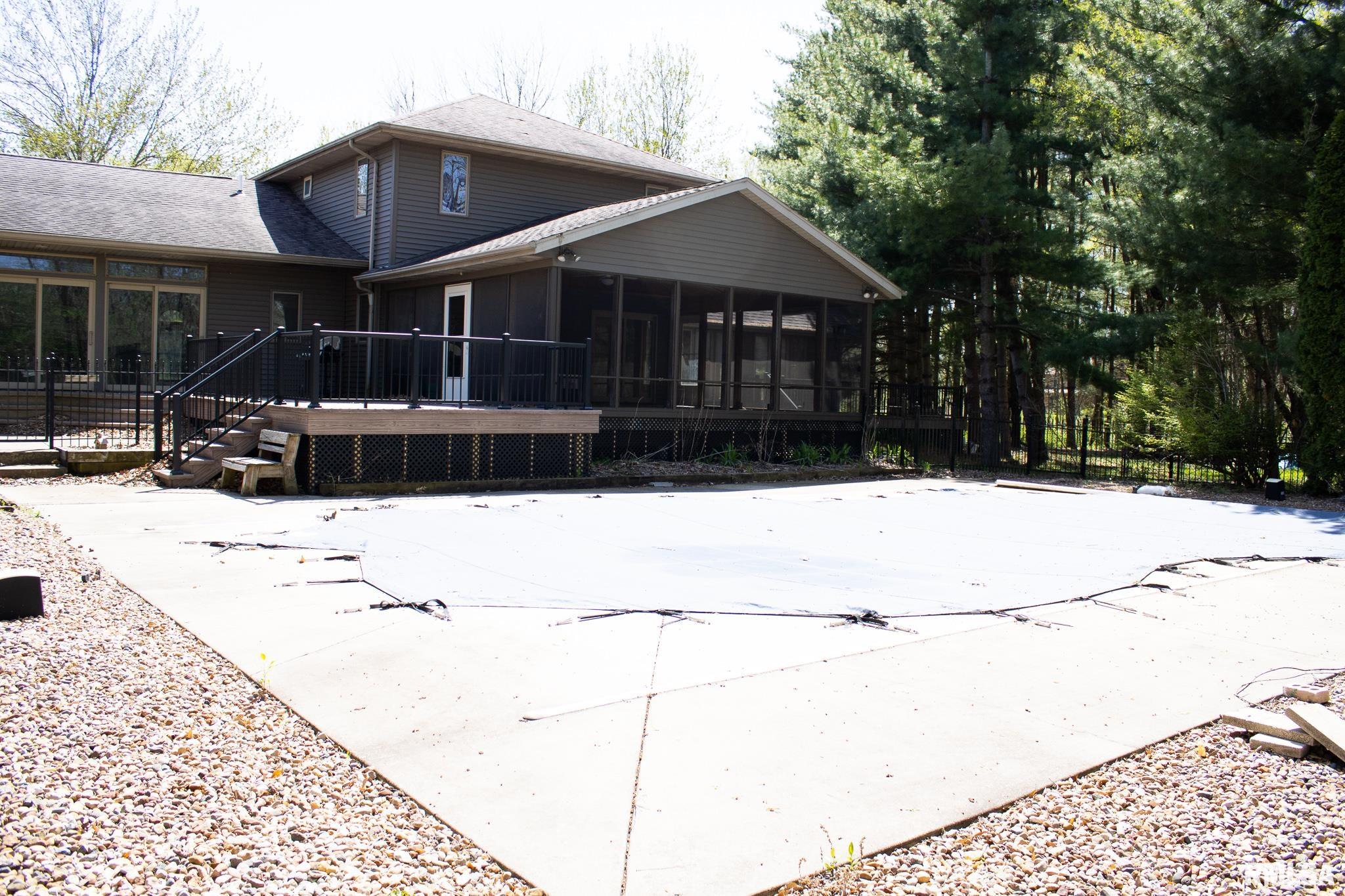 1980 Deer Meadows Road Eureka, IL 61530 - Photo 70 of 79