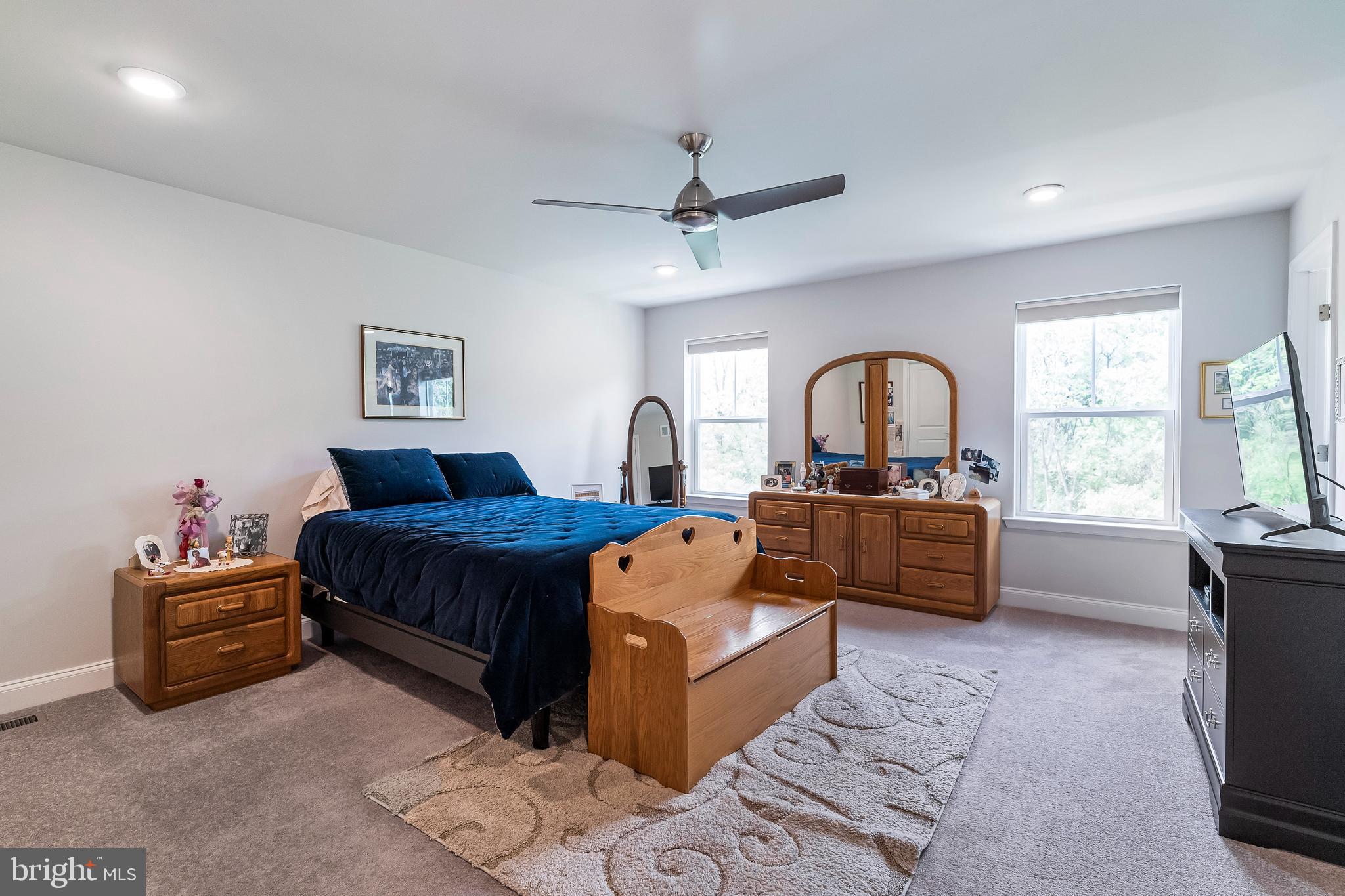 24 Cedar Ridge Court Perkasie, PA 18944 - Photo 8 of 20 Primary Bedroom with Private Bathroom and...