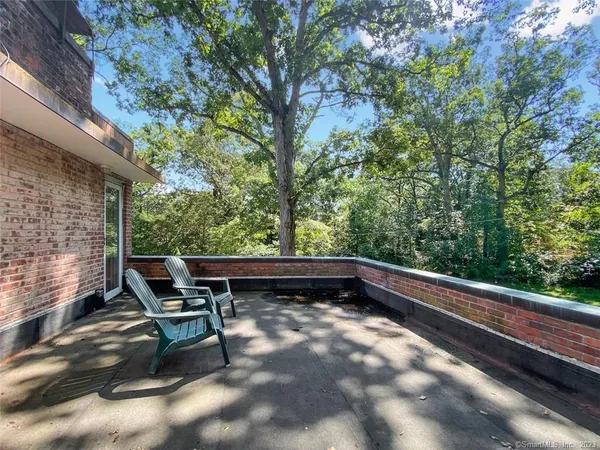 $10,000 | 57 Drum Hill Lane, Stamford, CT 06902