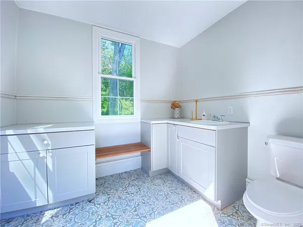 $10,000 | 57 Drum Hill Lane, Stamford, CT 06902