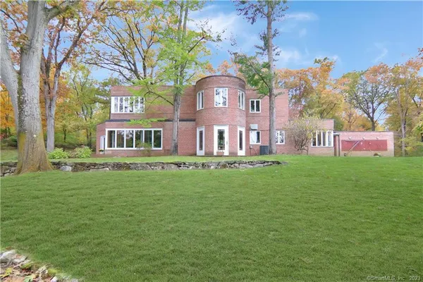 $10,000 | 57 Drum Hill Lane, Stamford, CT 06902