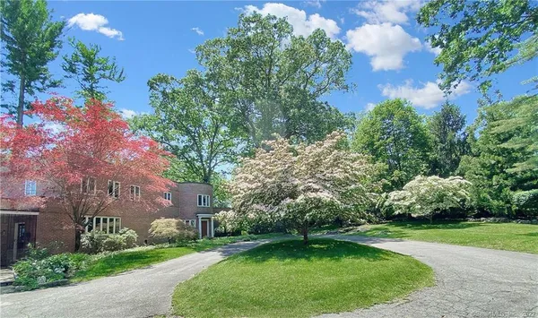 $10,000 | 57 Drum Hill Lane, Stamford, CT 06902