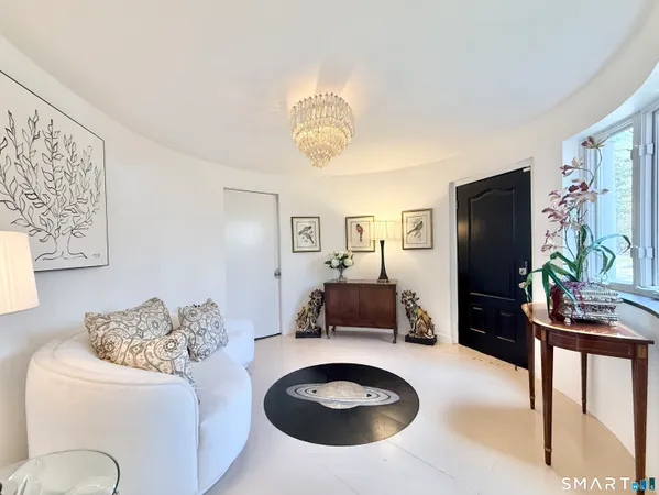 $10,000 | 57 Drum Hill Lane, Stamford, CT 06902