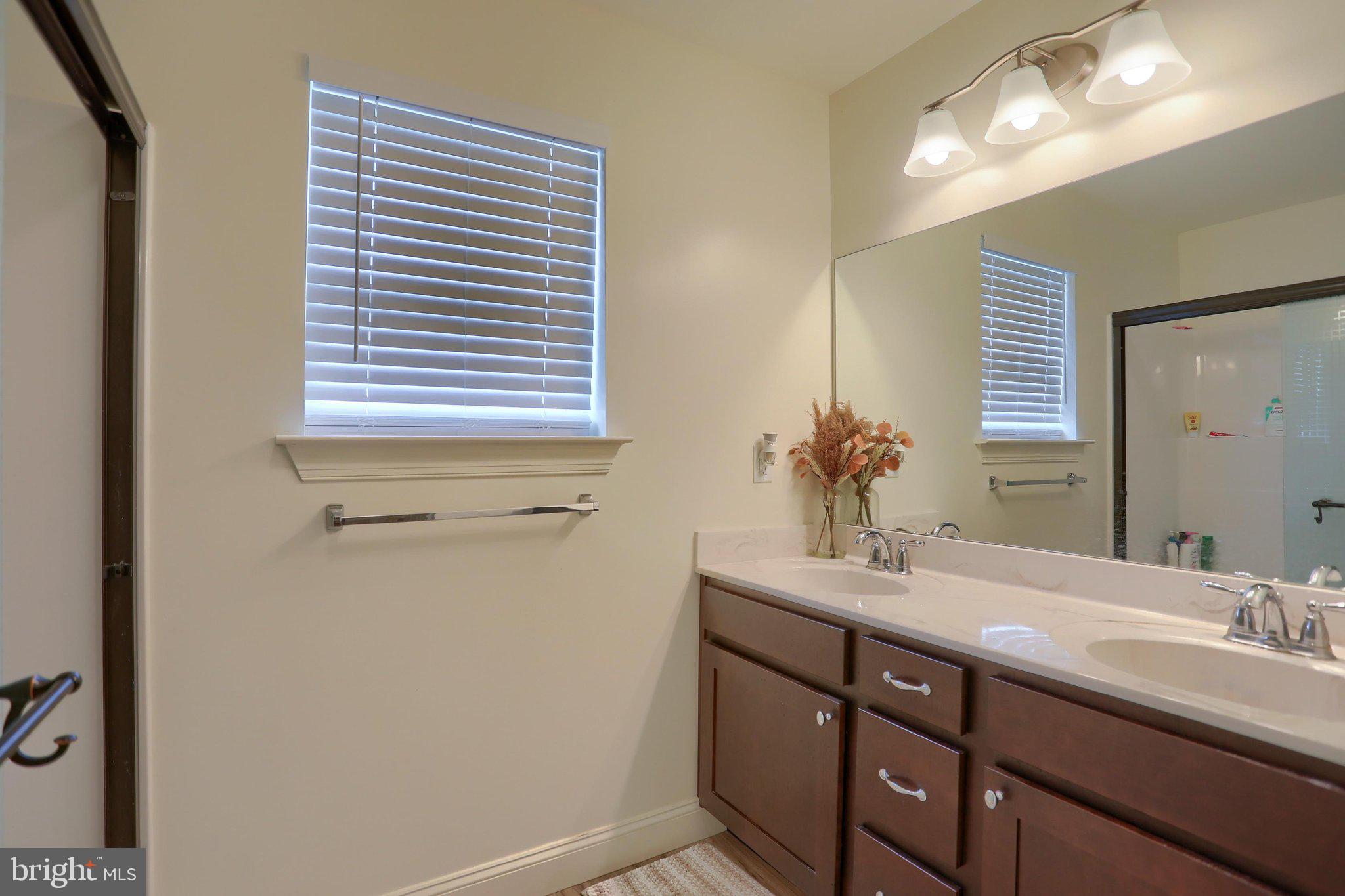121 Eagle Road Newtown, PA 18940 - Photo 22 of 54