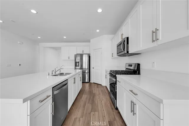 $725,000 | 27224 Felsic Drive, Menifee, CA 92586