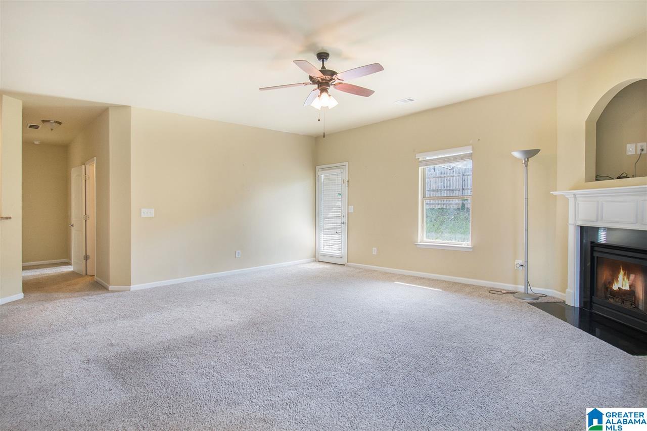186 Oakwell Street Calera, AL 35040 - Photo 10 of 28