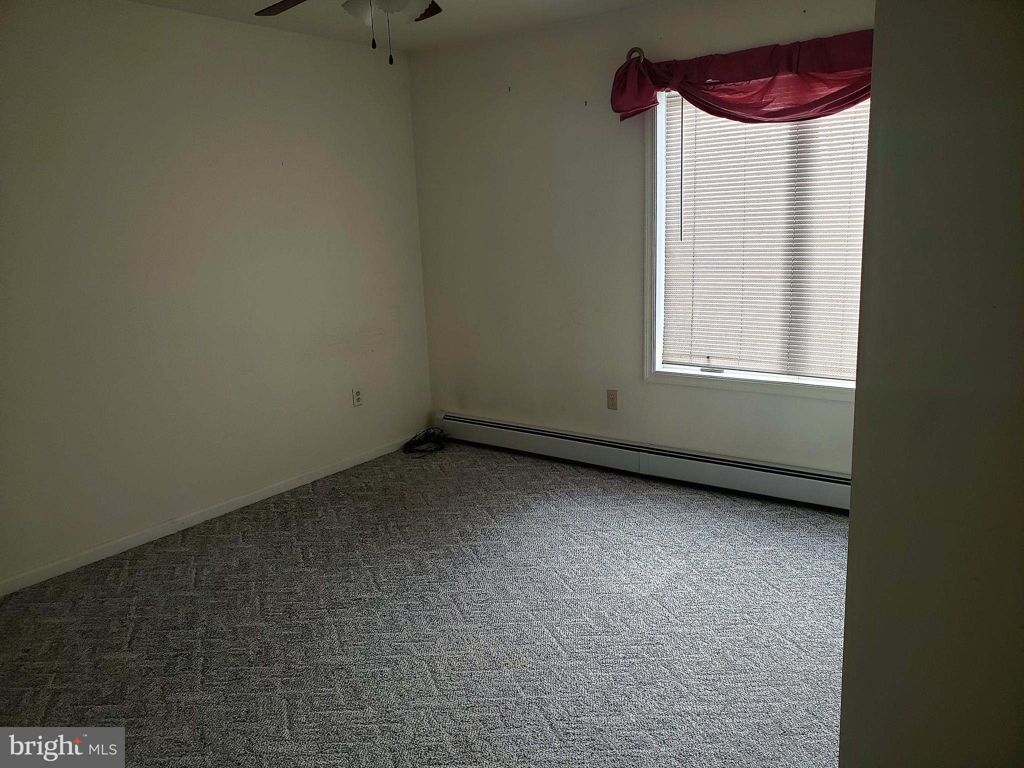 14212 Brant Road Southwest Cresaptown, MD 21502 - Photo 21 of 29 Guest room