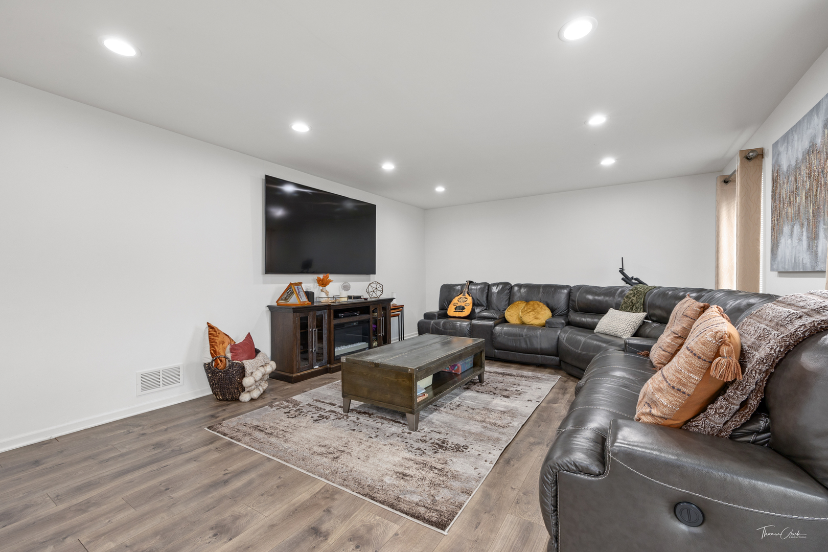 1978 Stapleton Road New Lenox, IL 60451 - Photo 11 of 47 a living room with furniture and a flat screen tv