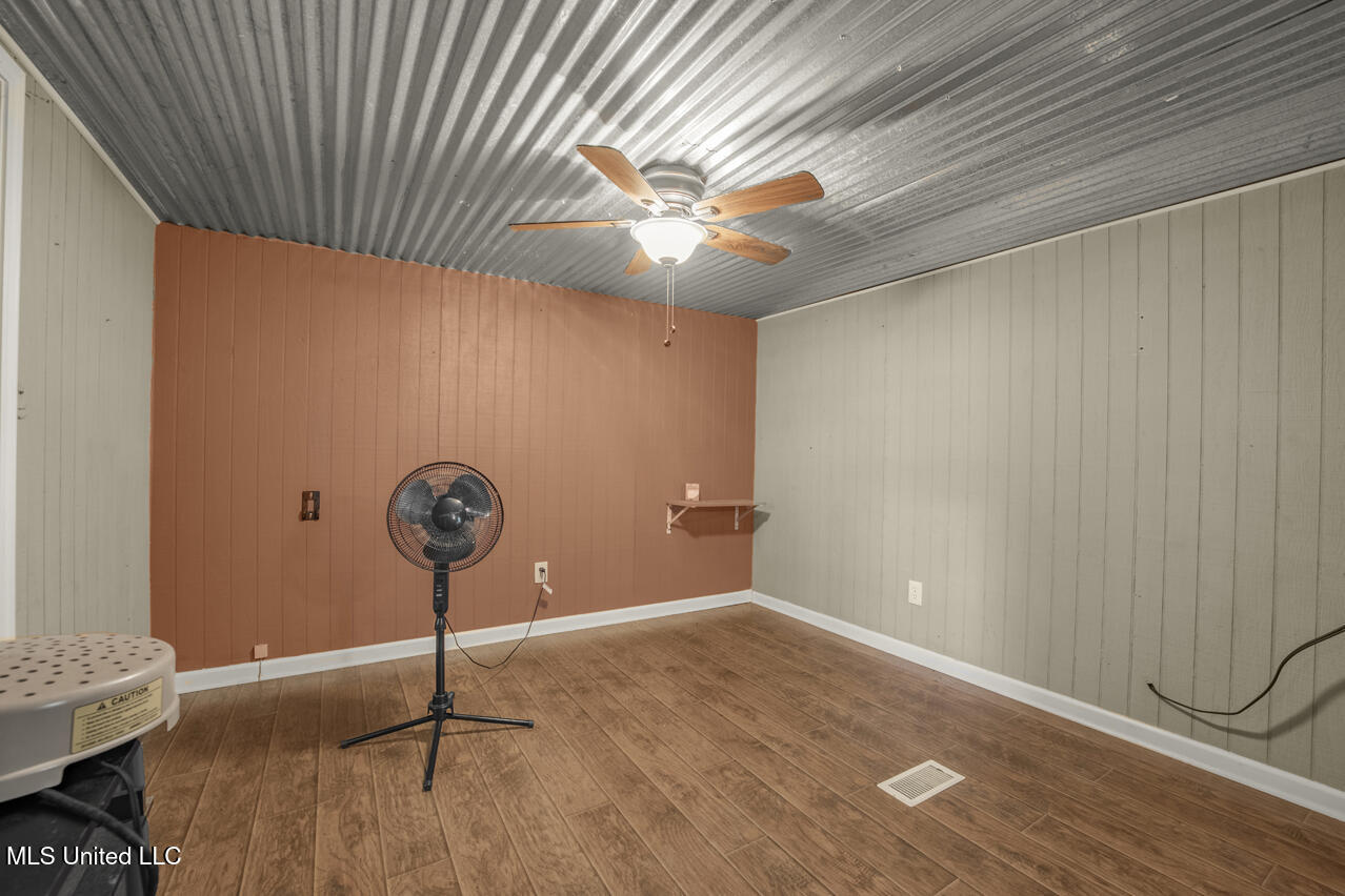 1885 Silver Creek Road Crosby, MS 39633 - Photo 11 of 17 570A1628