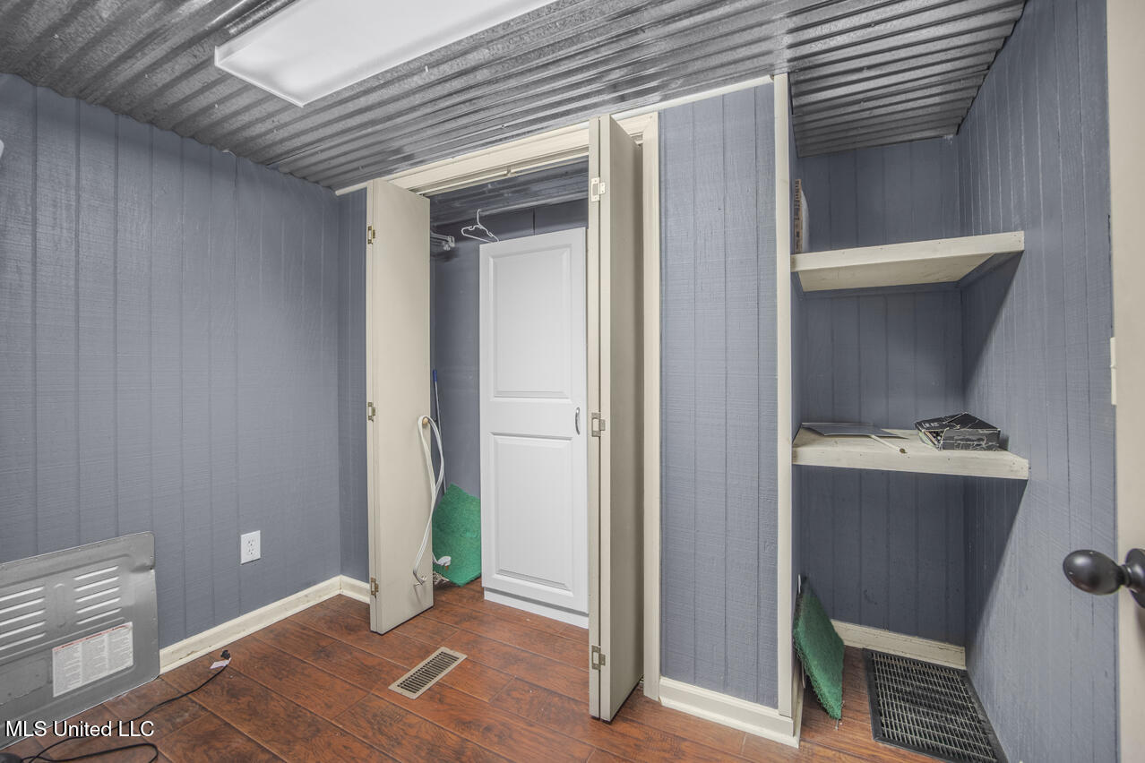 1885 Silver Creek Road Crosby, MS 39633 - Photo 9 of 17 570A1622