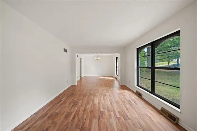 $319,950 | 7114 Greeley Avenue, Kansas City, KS 66109