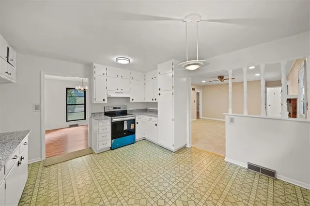 $319,950 | 7114 Greeley Avenue, Kansas City, KS 66109