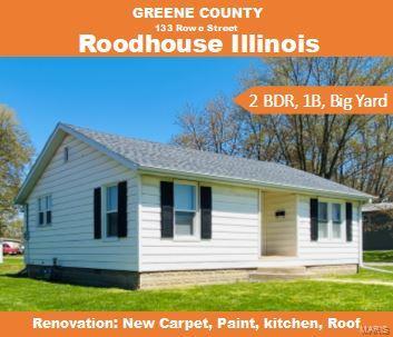 133 East Rowe Street Roodhouse, IL 62082 - Photo 1 of 9