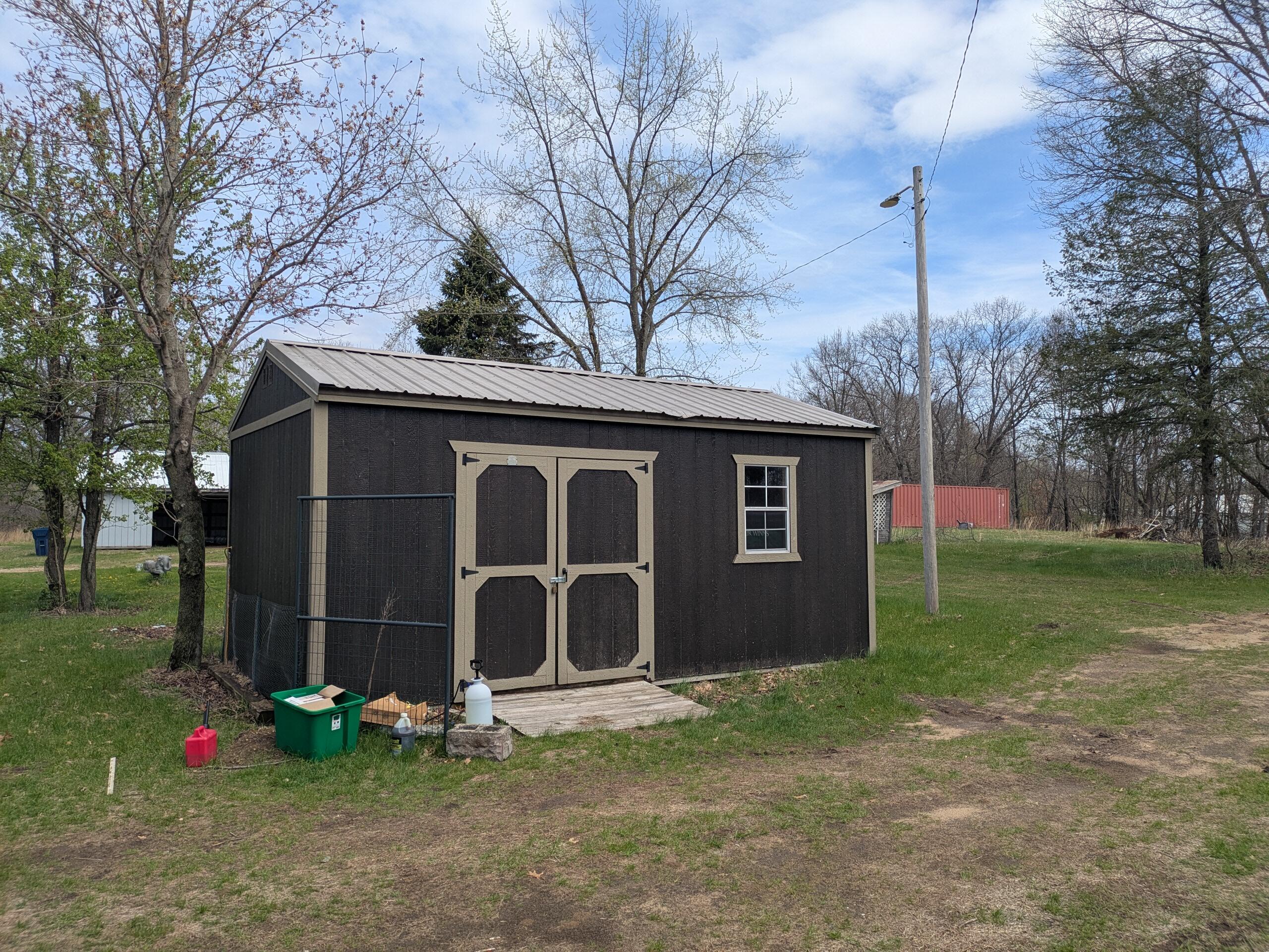 9320 East Division Road Knox, IN 46534 - Photo 14 of 71 2560x1920