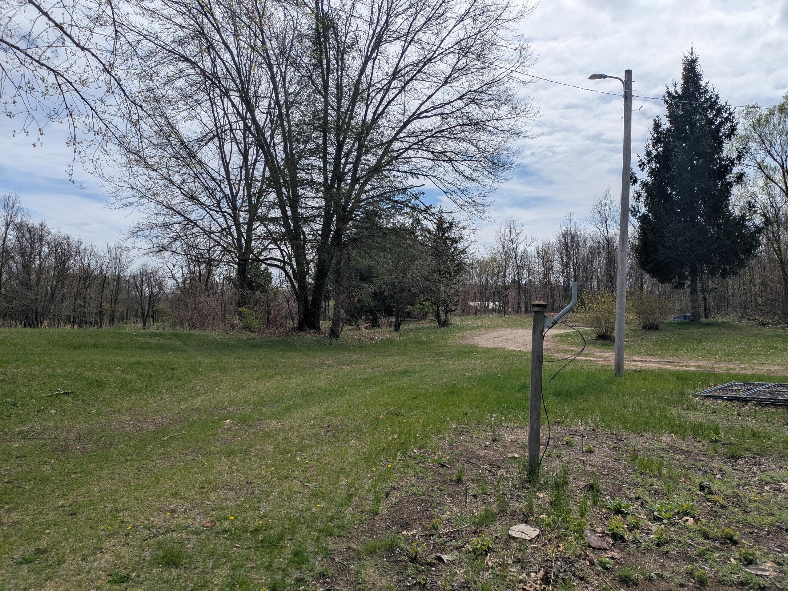 9320 East Division Road Knox, IN 46534 - Photo 19 of 71 2560x1920