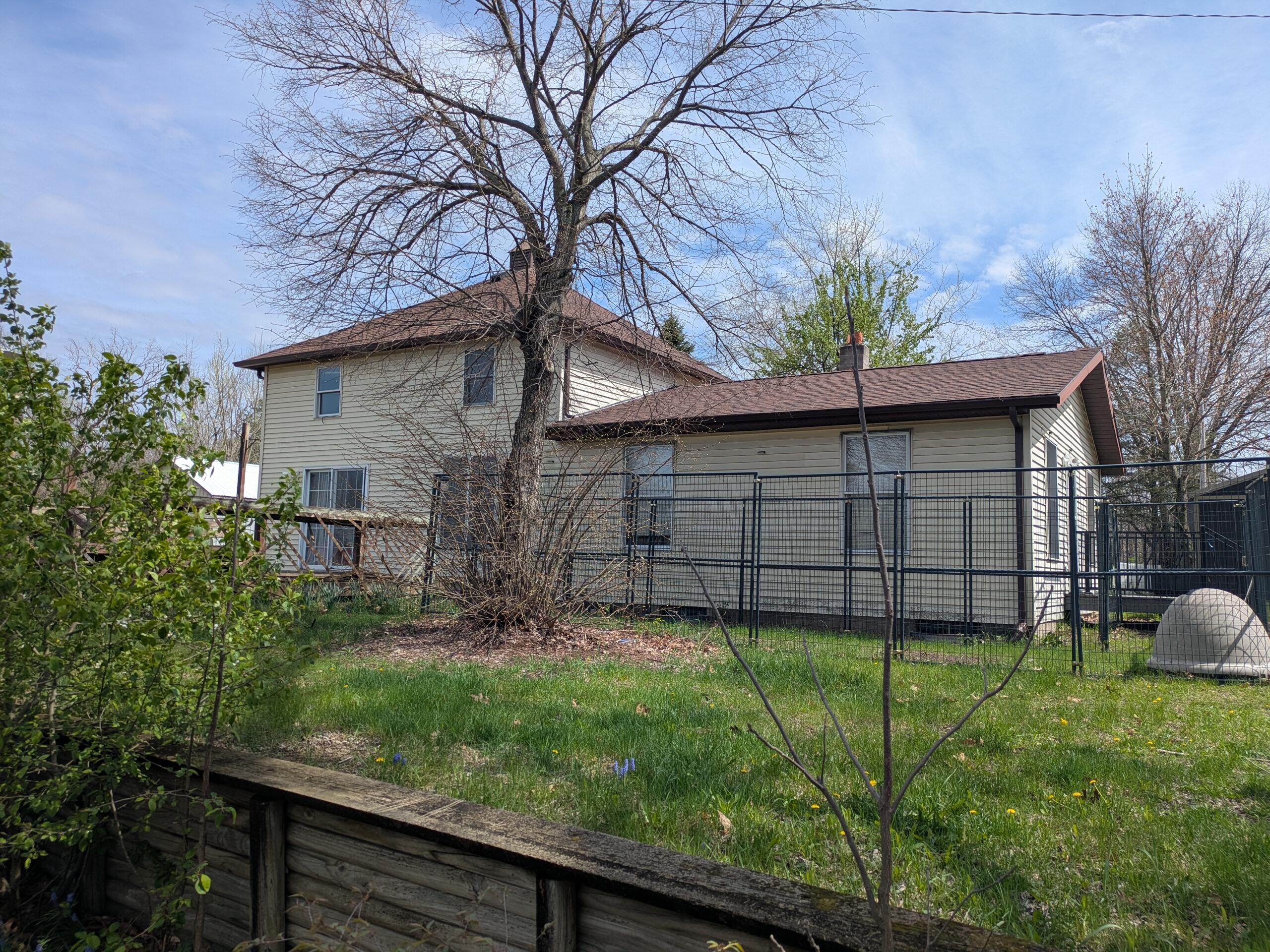 9320 East Division Road Knox, IN 46534 - Photo 7 of 71 2560x1920