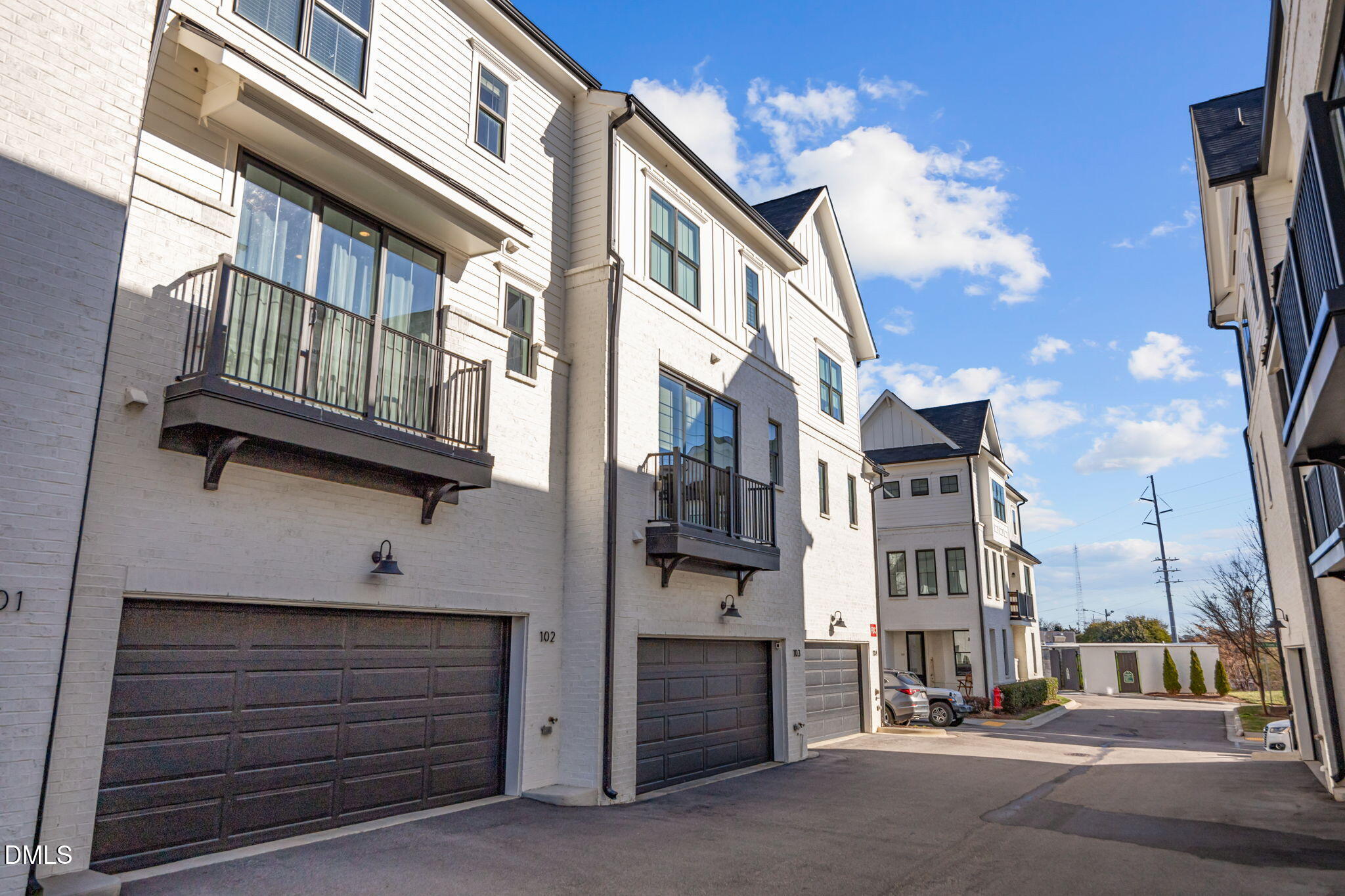 401 Bryan Pointe Drive, Unit 103 Raleigh, NC 27608 - Photo 6 of 57 53-web-or-mls-IMG_2977