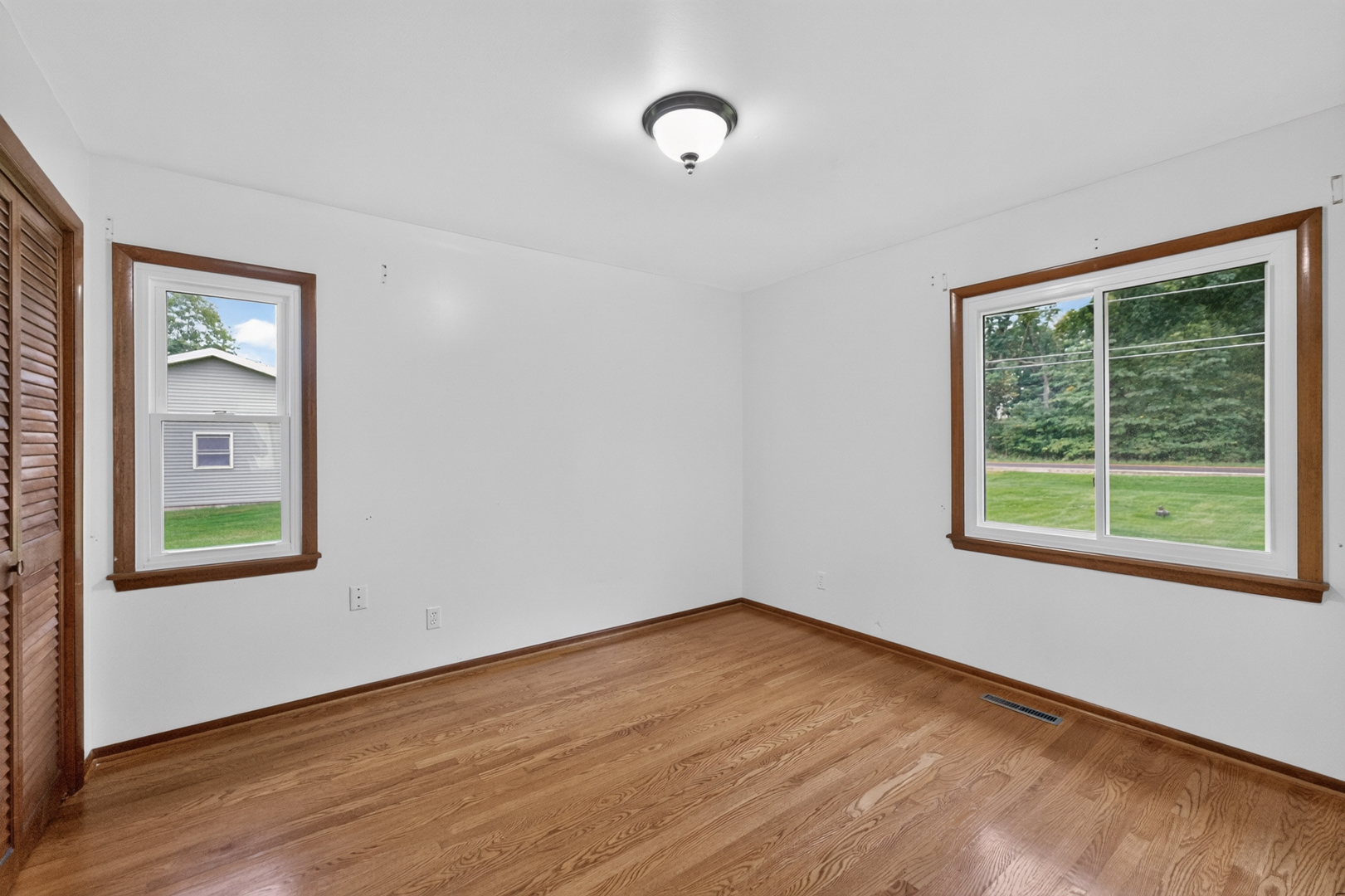 32836 Genoa Road Genoa, IL 60135 - Photo 38 of 87 Gallery Image 38