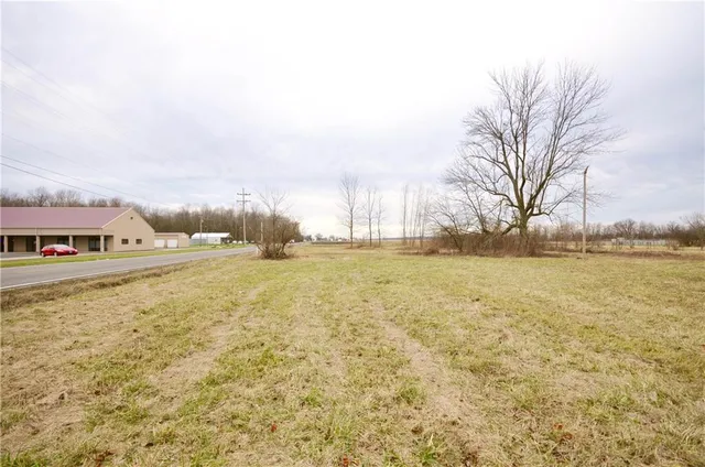 $325,000 | 3936 Highway 47, Sheridan, IN 46069