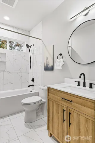 $550,000 | 11825 59th Avenue South, Unit C, Seattle, WA 98178