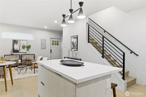 $550,000 | 11825 59th Avenue South, Unit C, Seattle, WA 98178