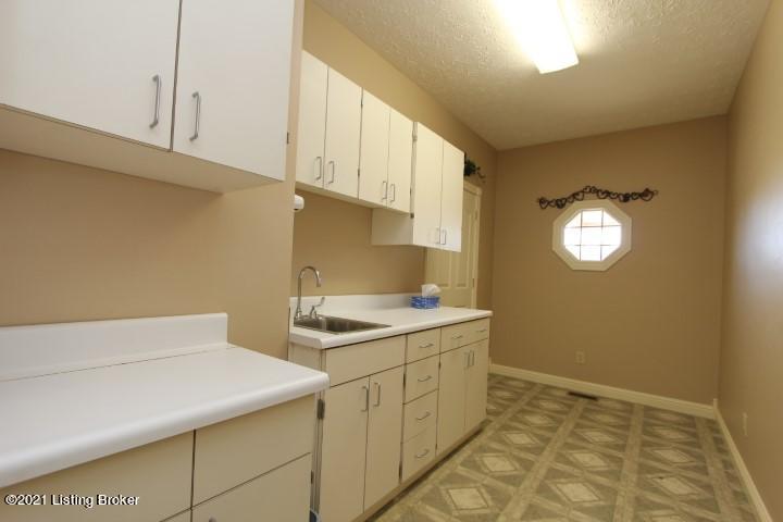 1138 Mays Road Lawrenceburg, KY 40342 - Photo 22 of 97 IMG_0342 (Small)