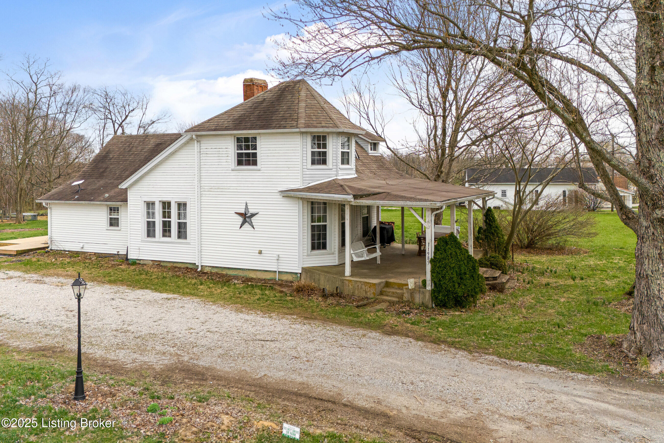 11985 Mt Eden Road Waddy, KY 40076 - Photo 39 of 43 11985mteden_lrem_318