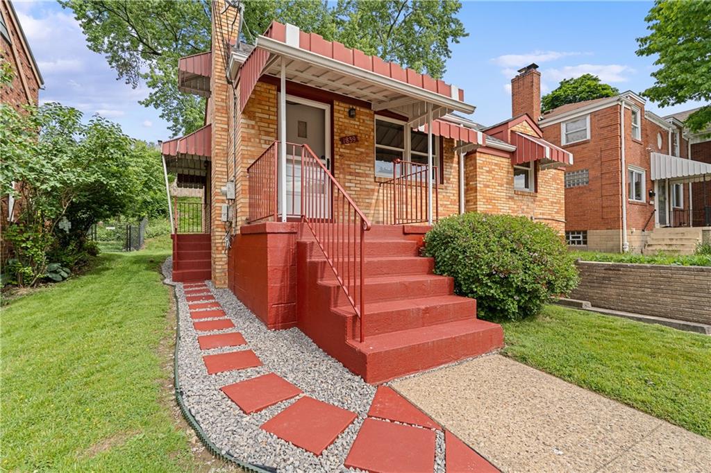 1839 Viruth Street Pittsburgh, PA 15212 - Photo 4 of 32