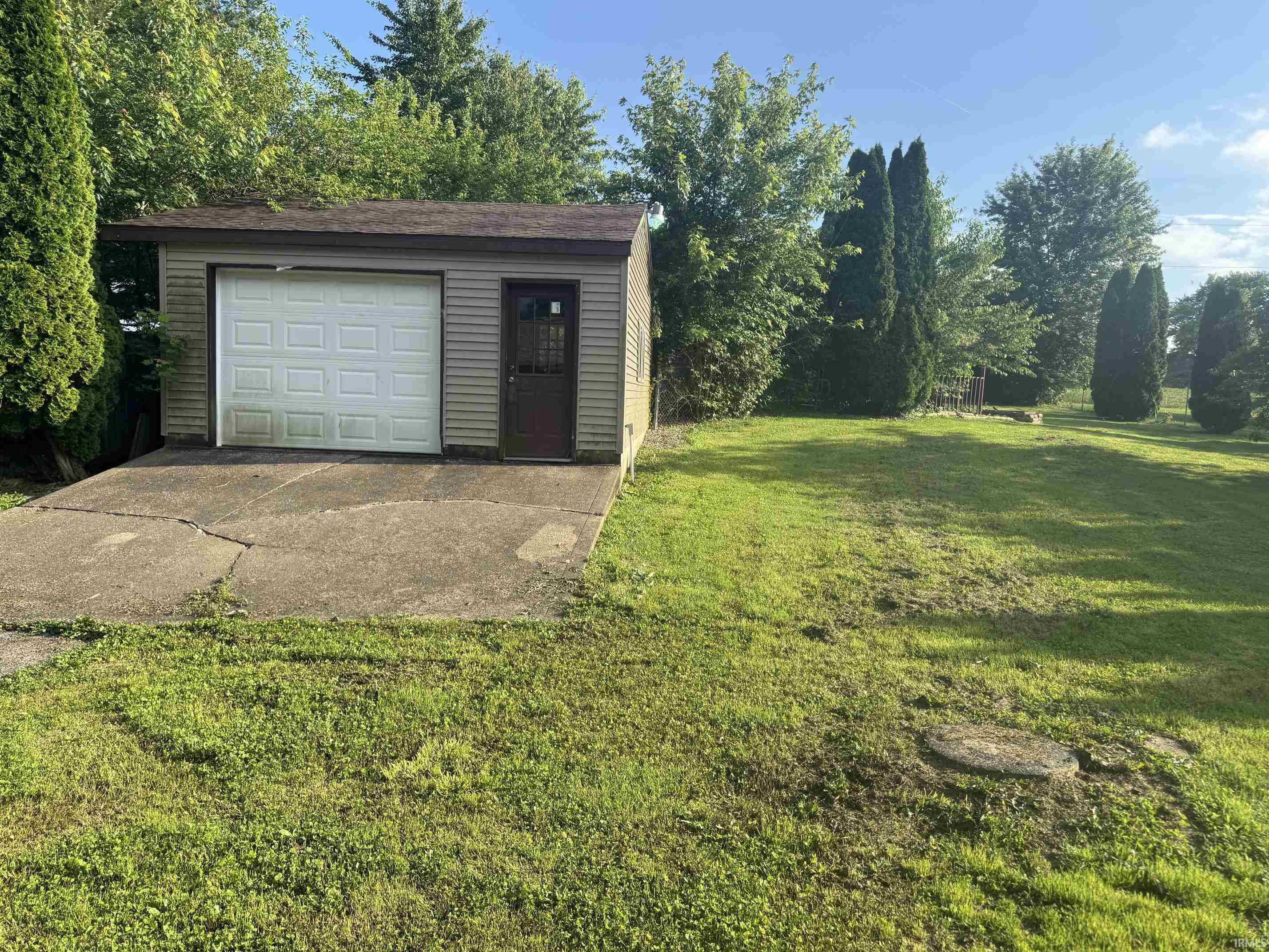 426 Woodville Road Mitchell, IN 47446 - Photo 16 of 23