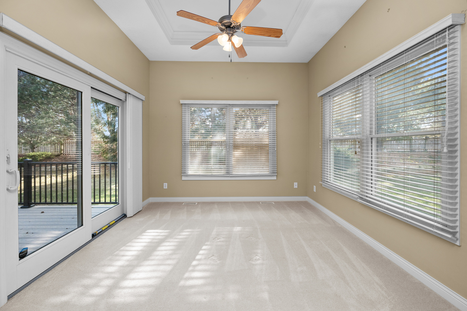 3179 Meridith Way Bettendorf, IA 52722 - Photo 13 of 36