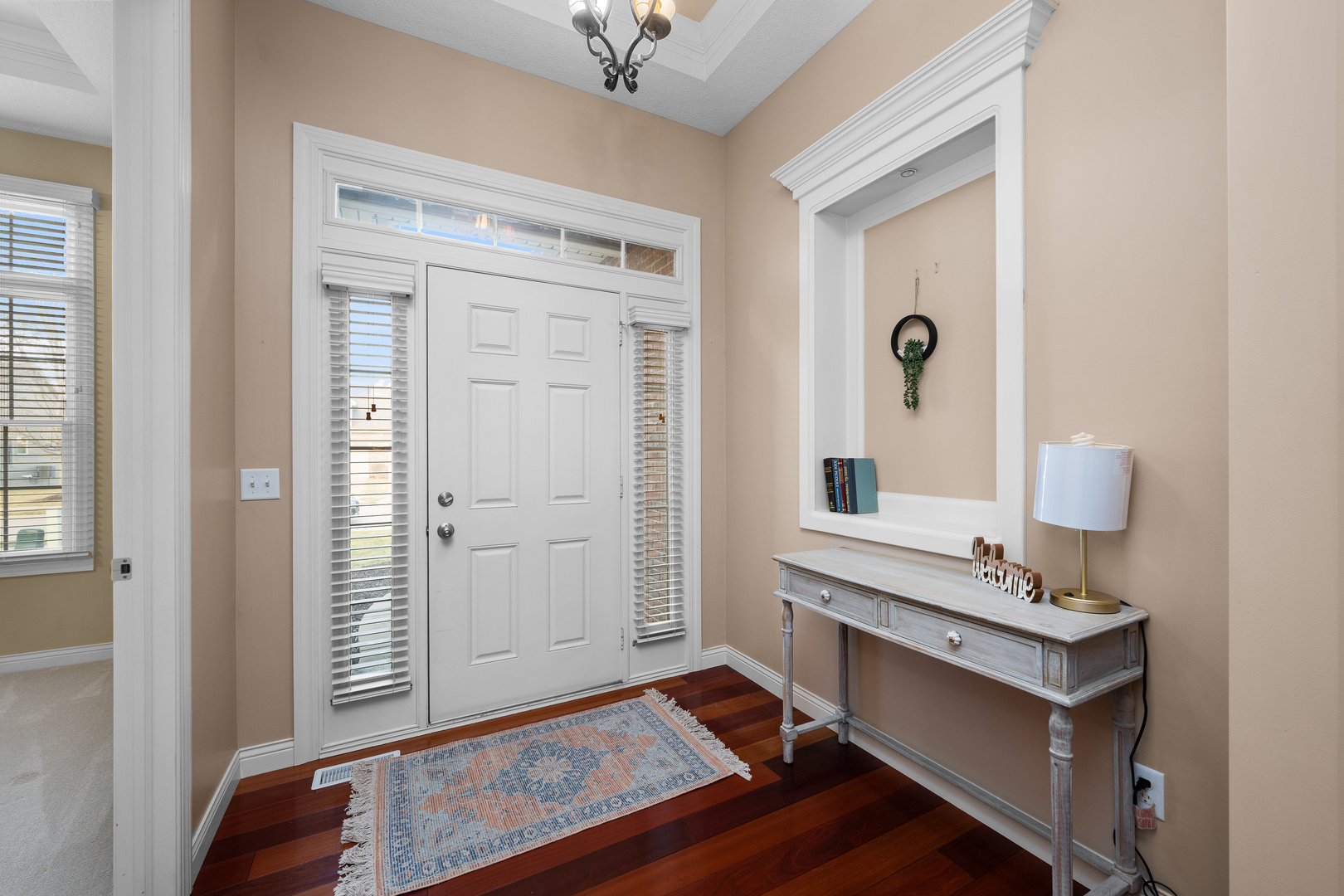 3179 Meridith Way Bettendorf, IA 52722 - Photo 2 of 36