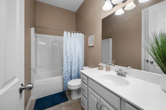 $464,900 | 3179 Meridith Way, Bettendorf, IA 52722